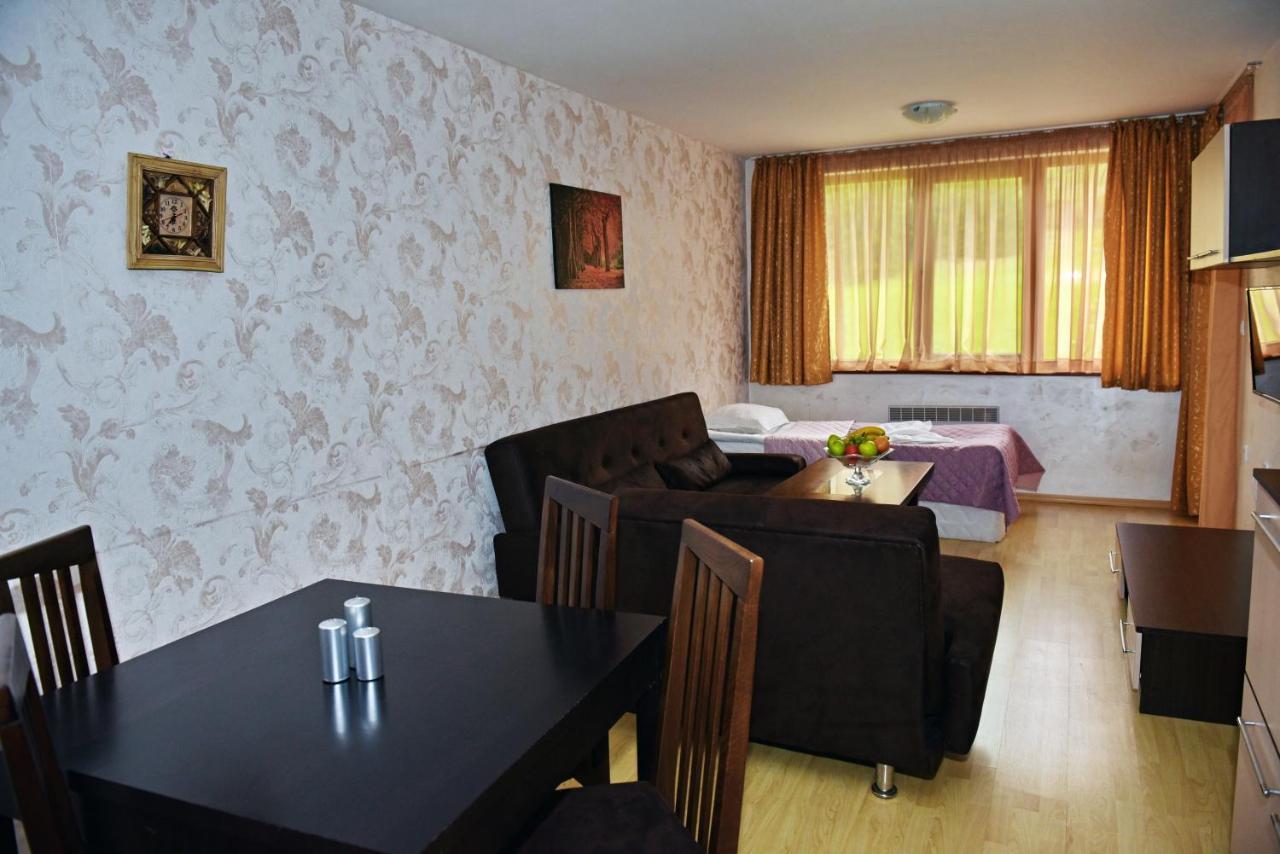 Aparthotel Forest Nook Pamporovo Buitenkant foto